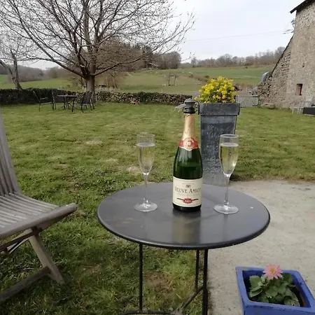 Dans La Creuse Bed & Breakfast