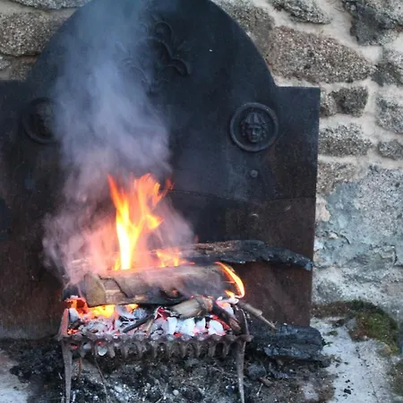 Dans La Creuse Panzió Mourioux-Vieilleville